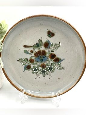 Ken Edwards Mexico Artist Decorative handmade green bird plate.